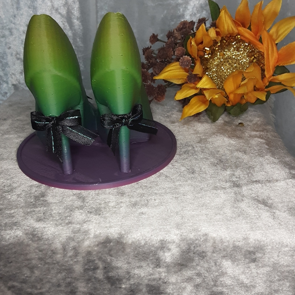 Handmade 3D Printed High Heel Shoe Cell Phone Holder With Bows Gradient Colorway - Picture 9 of 11
